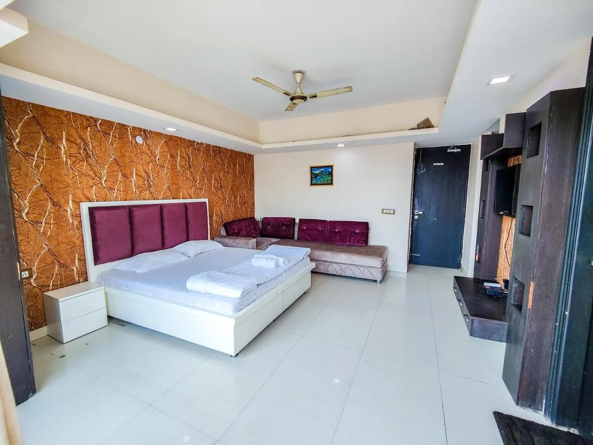 Hotel - Damas Gurgaon 0*,  Indie